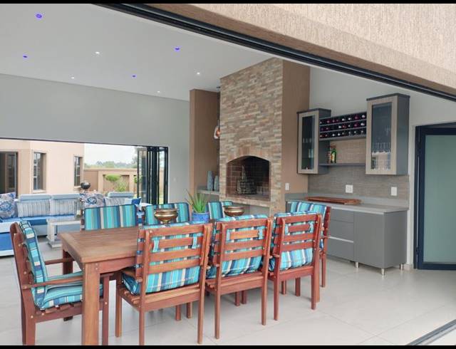 5 BEDROOM HOUSE FOR SALE IN HERON BANKS GOLF ESTATE